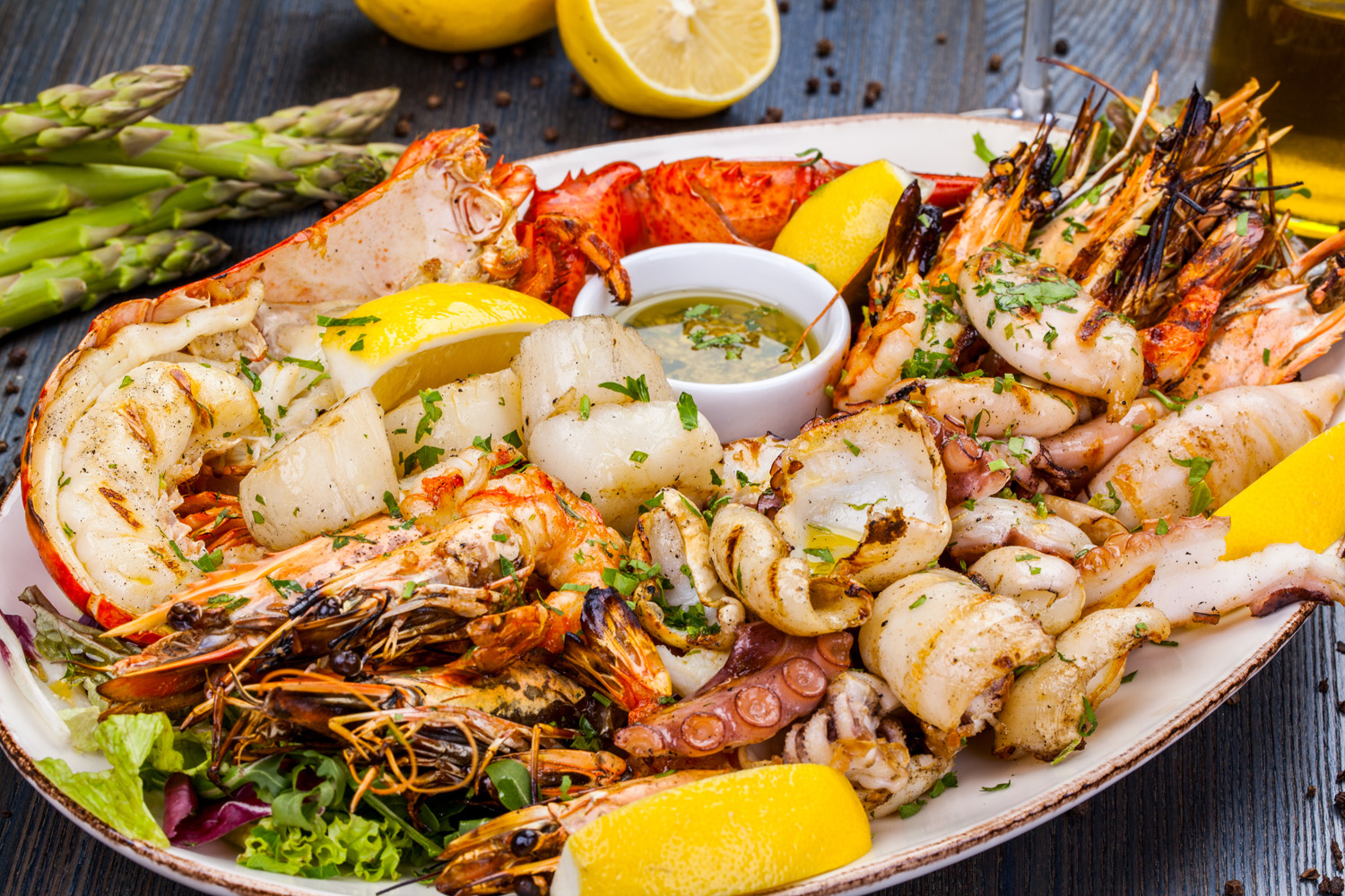 Dandenong Market — Gourmet seafood platter