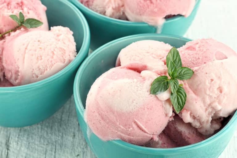 Raspberry and yoghurt sorbet